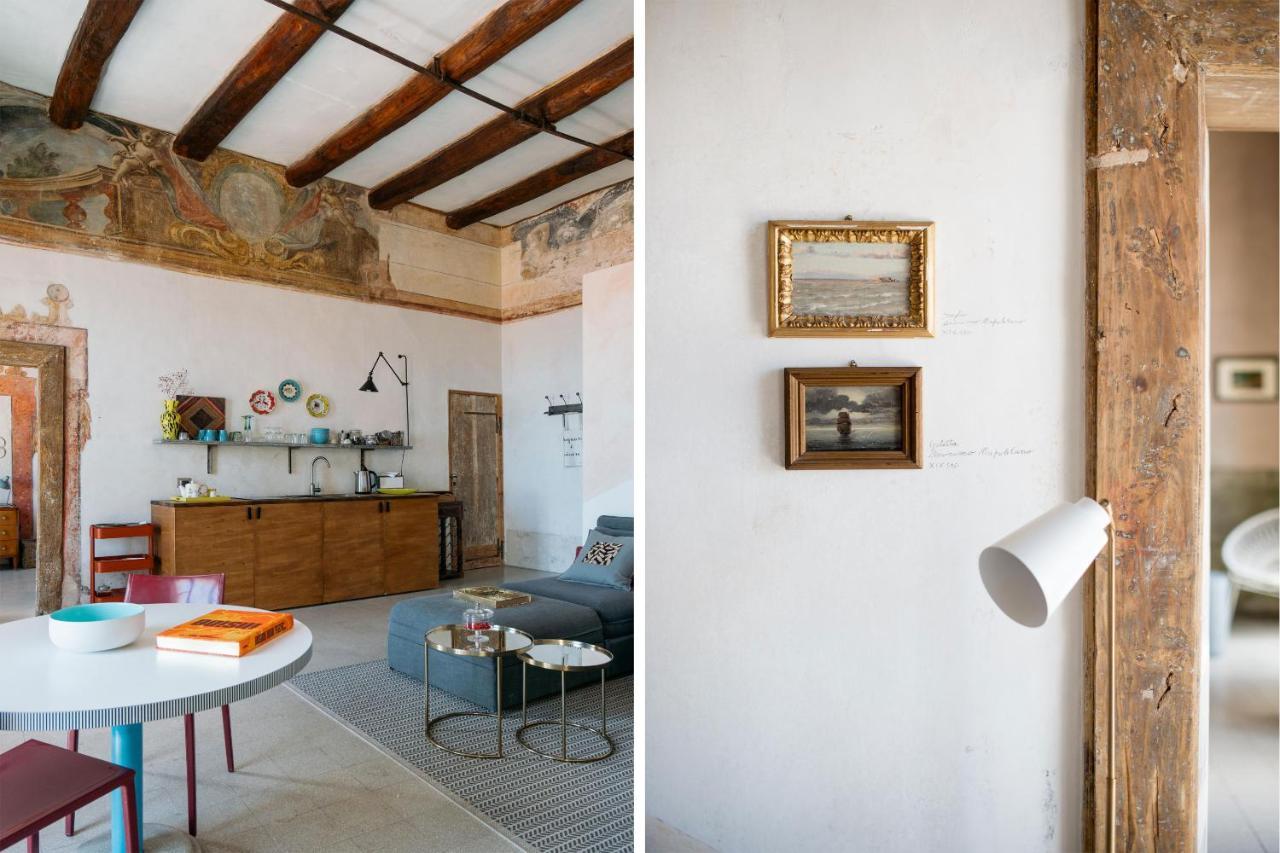 Starhost - Trotula Charming Houses Salerno Esterno foto